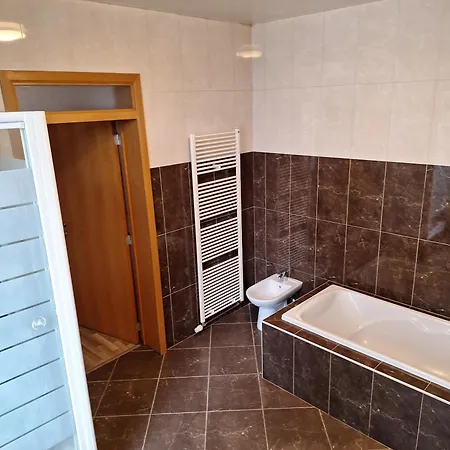 Privat bolig Meublee Situee A Cote Du Stade Football Du Pays De *